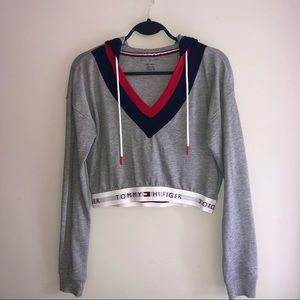 Tommy Hilfiger Cropped Hoodie